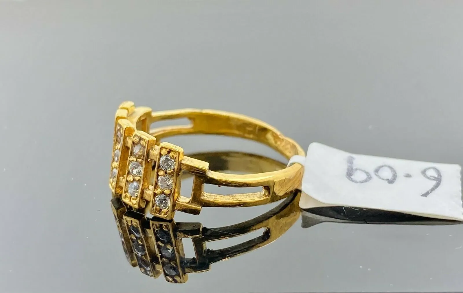 22k Ring Solid Gold ELEGANT Charm Ladies Band SIZE 7.75 RESIZABLE r2941mon