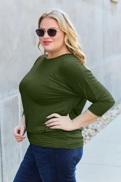 Round Neck Batwing Sleeve Blouse