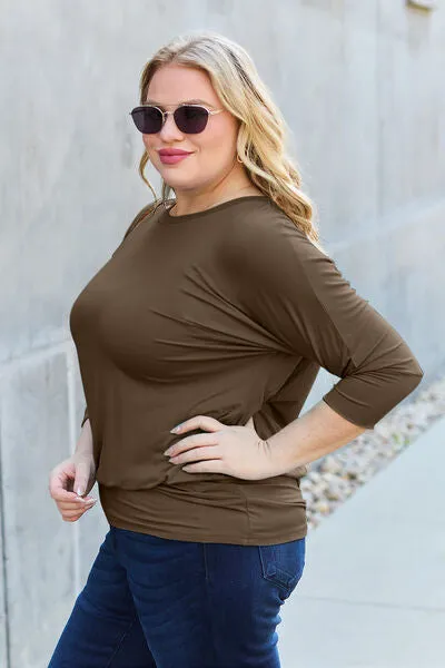 Round Neck Batwing Sleeve Blouse