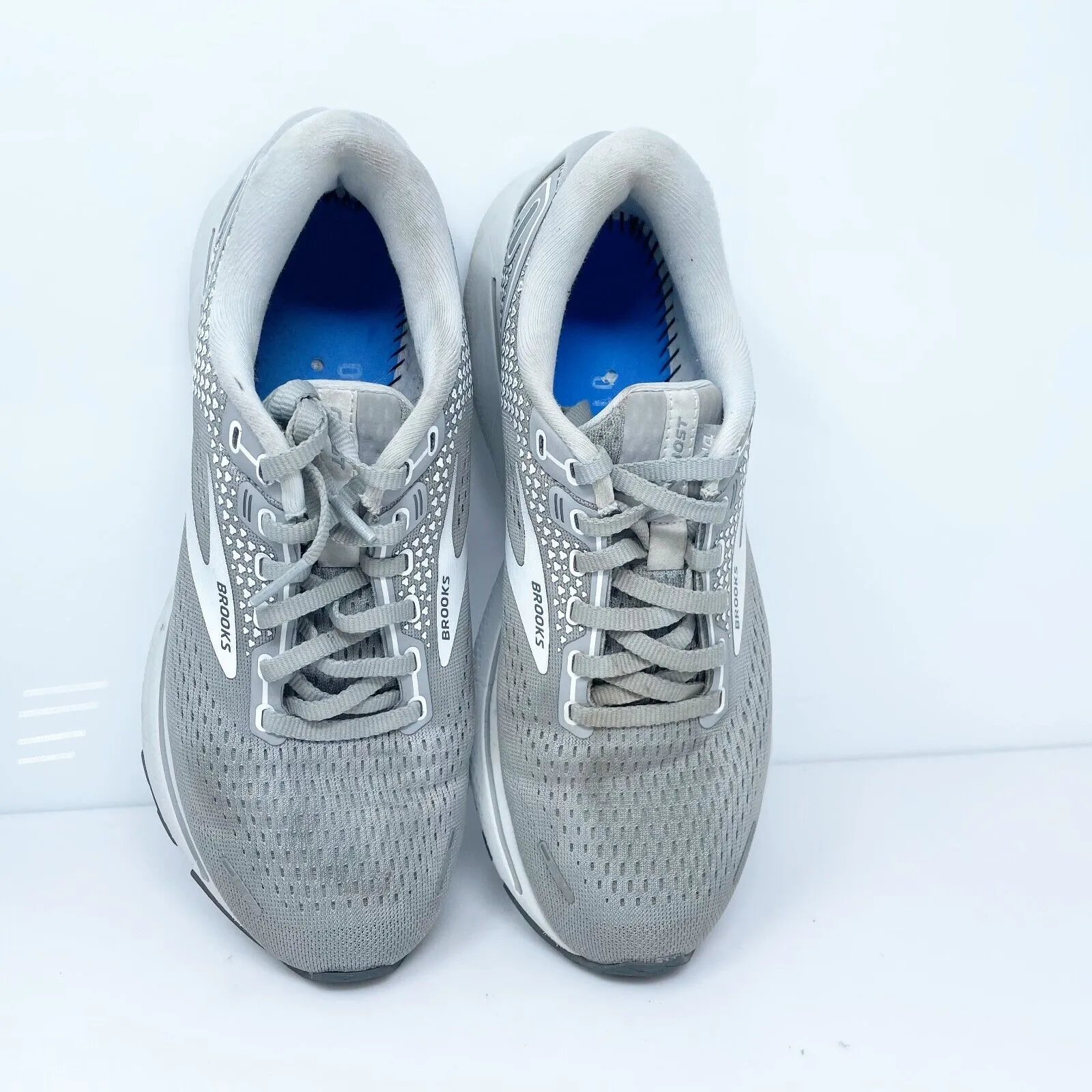 Brooks Womens Ghost 14 1203561B089 Gray Running Shoes Sneakers Size 7.5 B