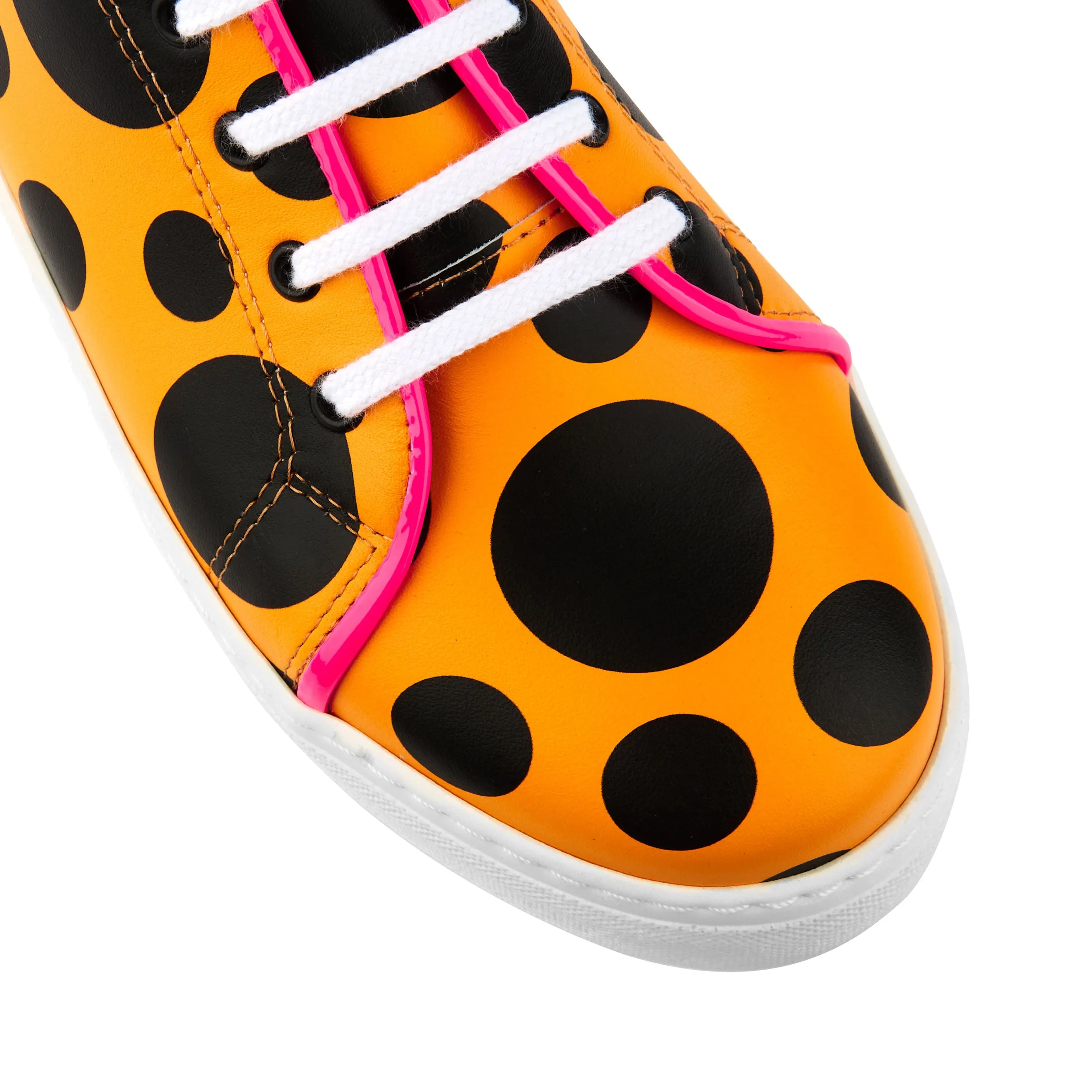 CAMILA ORANGE POLKA - Women's white platform sole leather trainer in polka dots