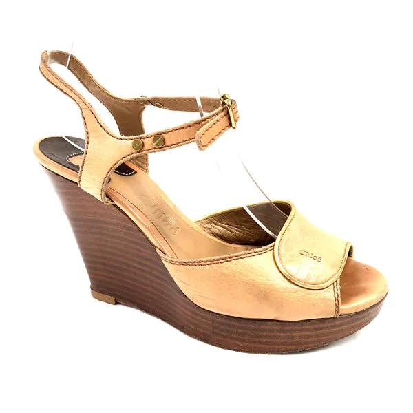 CHLOÉ beige designer wedges