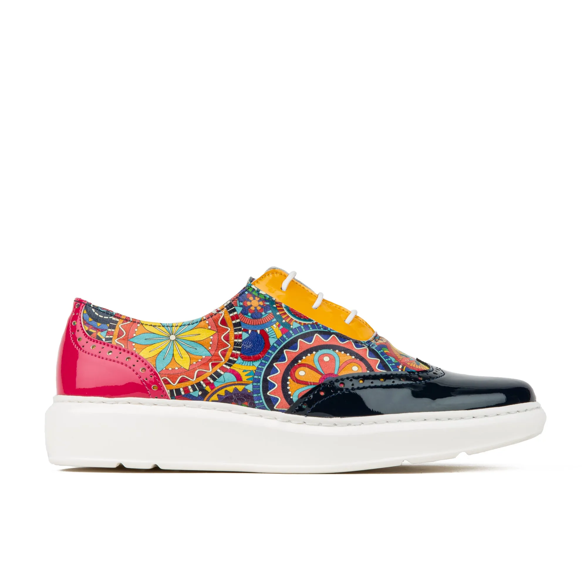 COLORADO MULTI SIGNATURE - Women's lightweight EVA sole trainer with brogue details