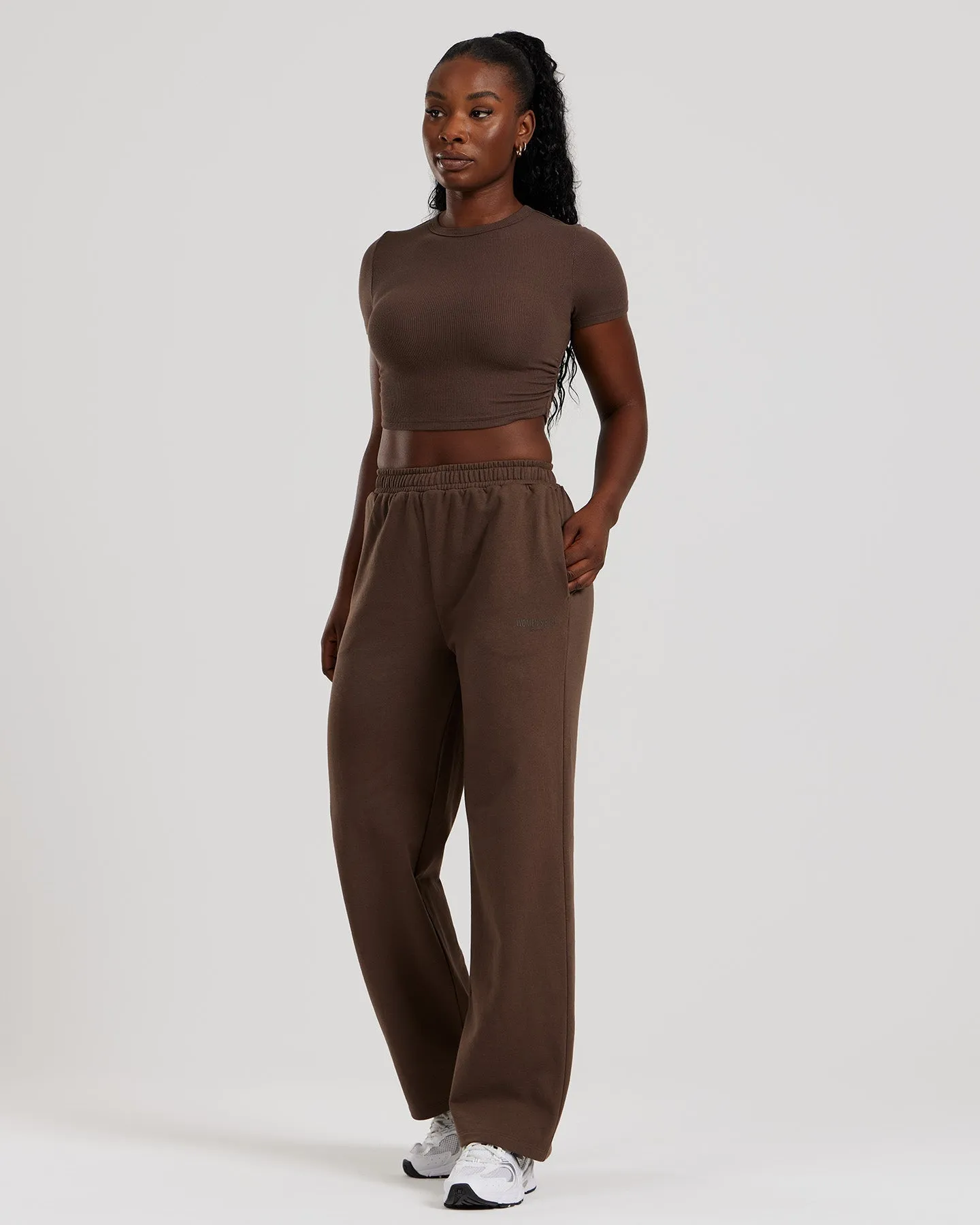 Comfort Light Straight Leg Joggers | Cocoa