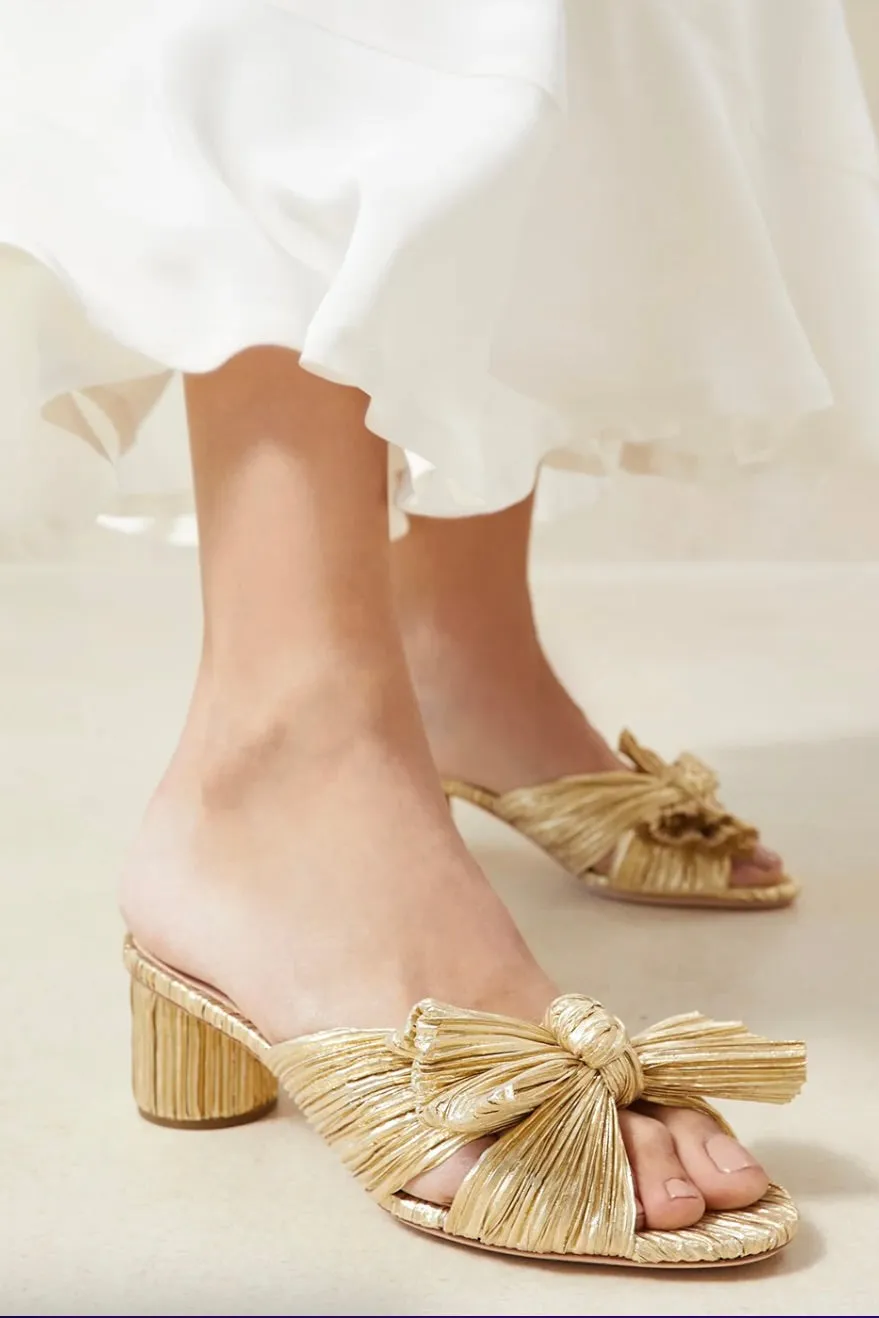 Emilia bow heel with pleats