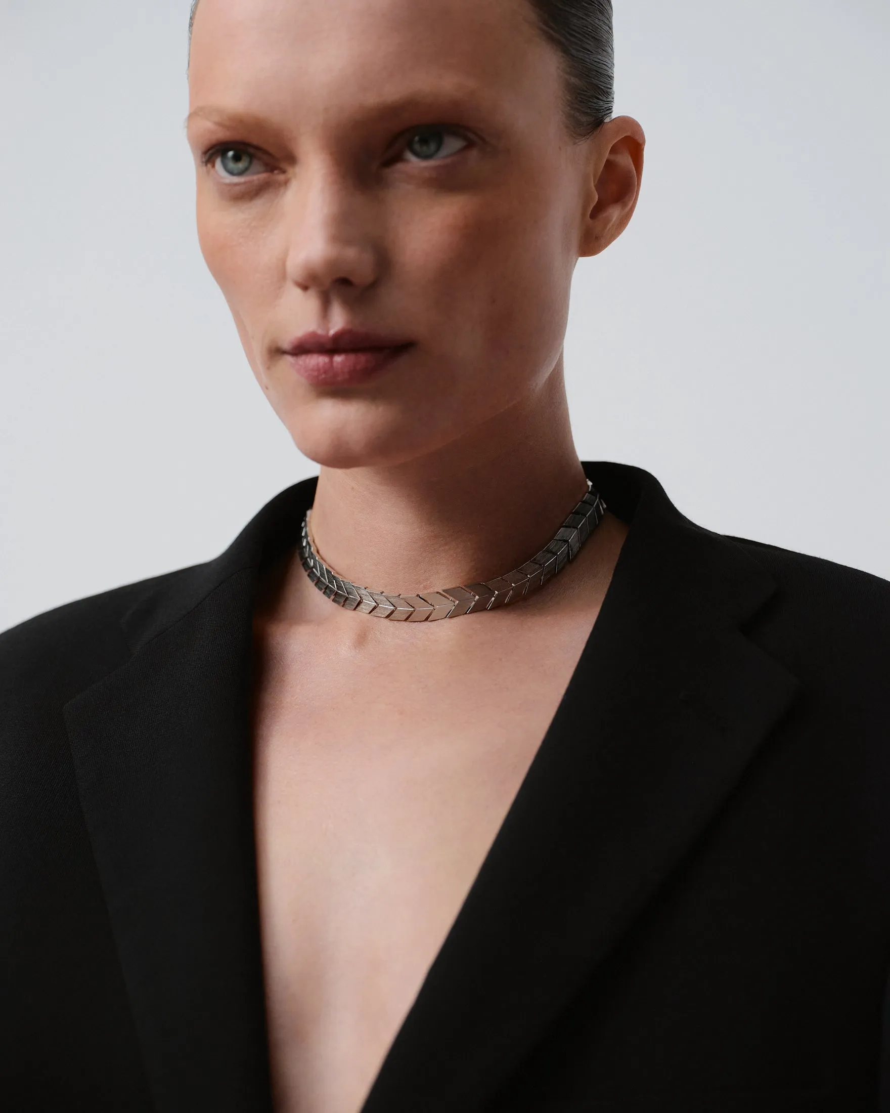 FLAT SPIKELET CHOKER