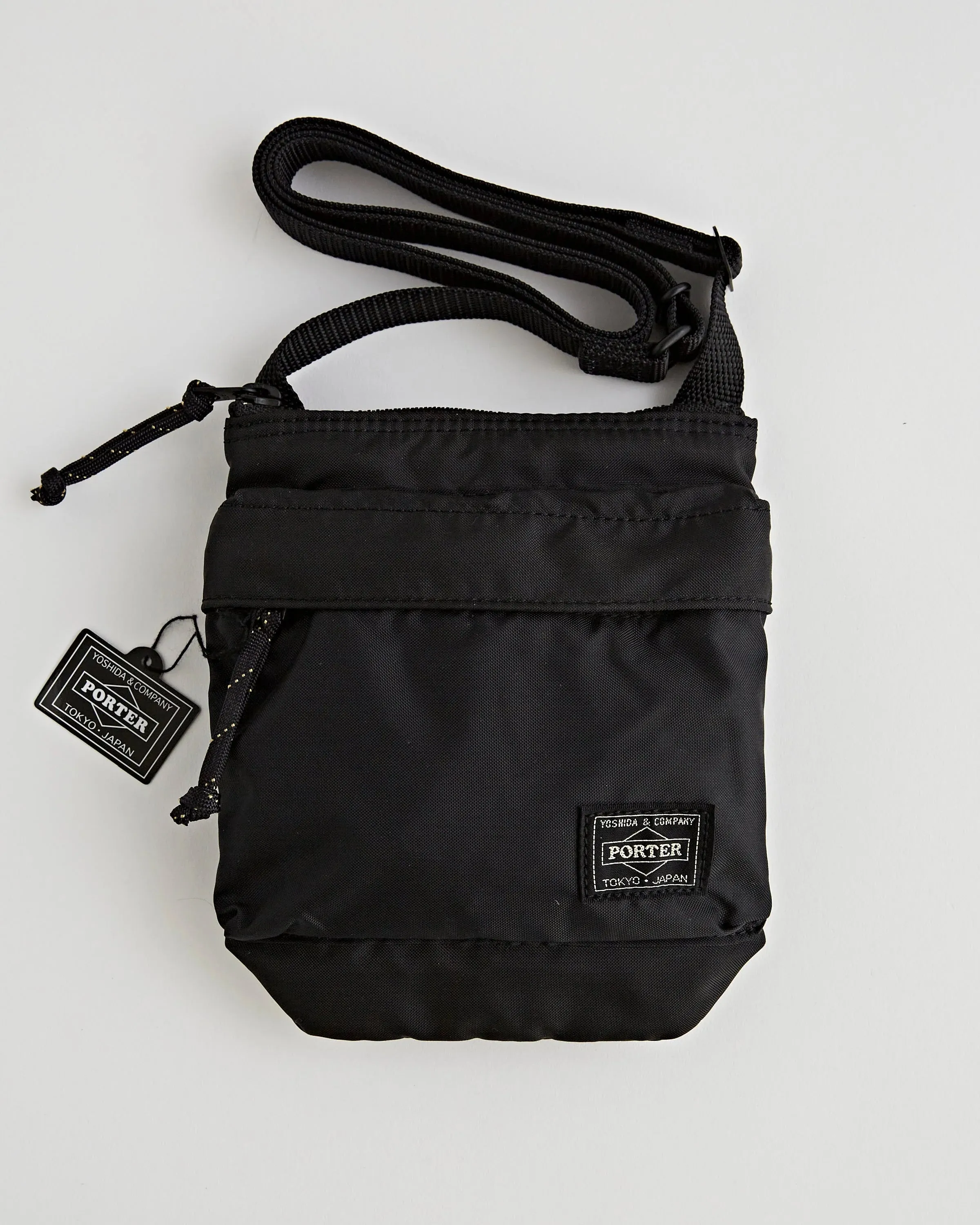 Force Shoulder Pouch Black