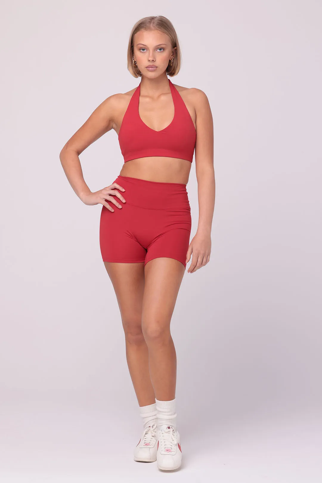 Form Halter Bra | Cherry