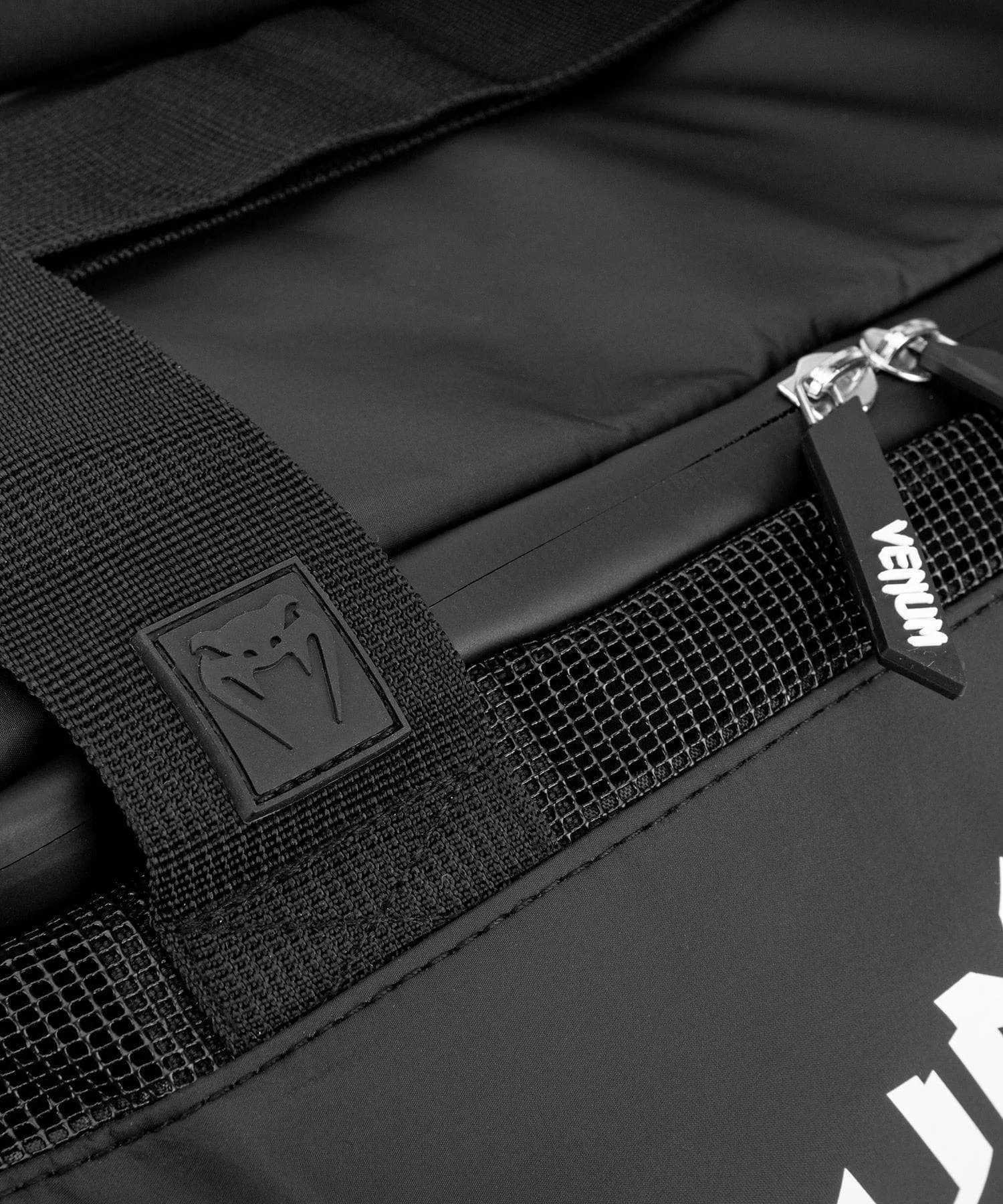 Venum Trainer Lite Black/White Bag