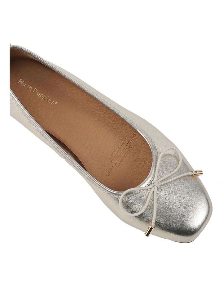 Kettle Flat Shoe in Champagne