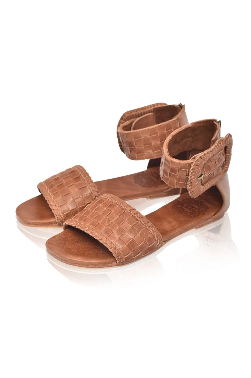 Vintage Camel Madagascar Woven Leather Sandals