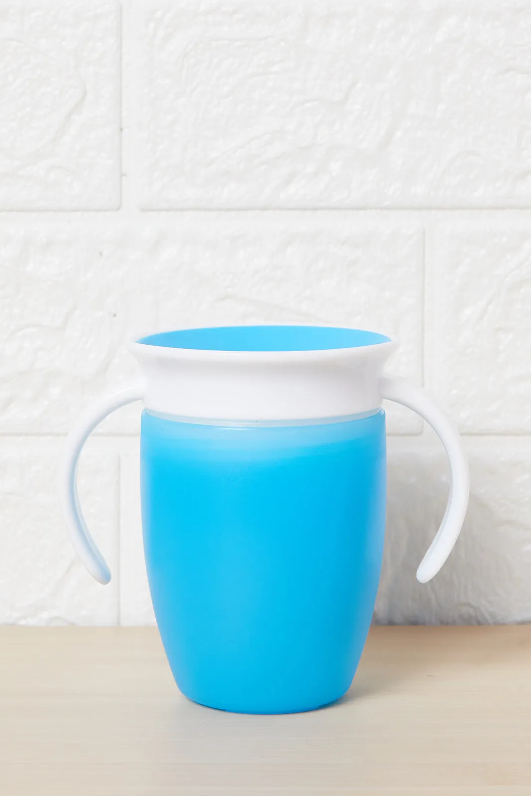 Munchkin Blue Miracle 360 Trainer Cup