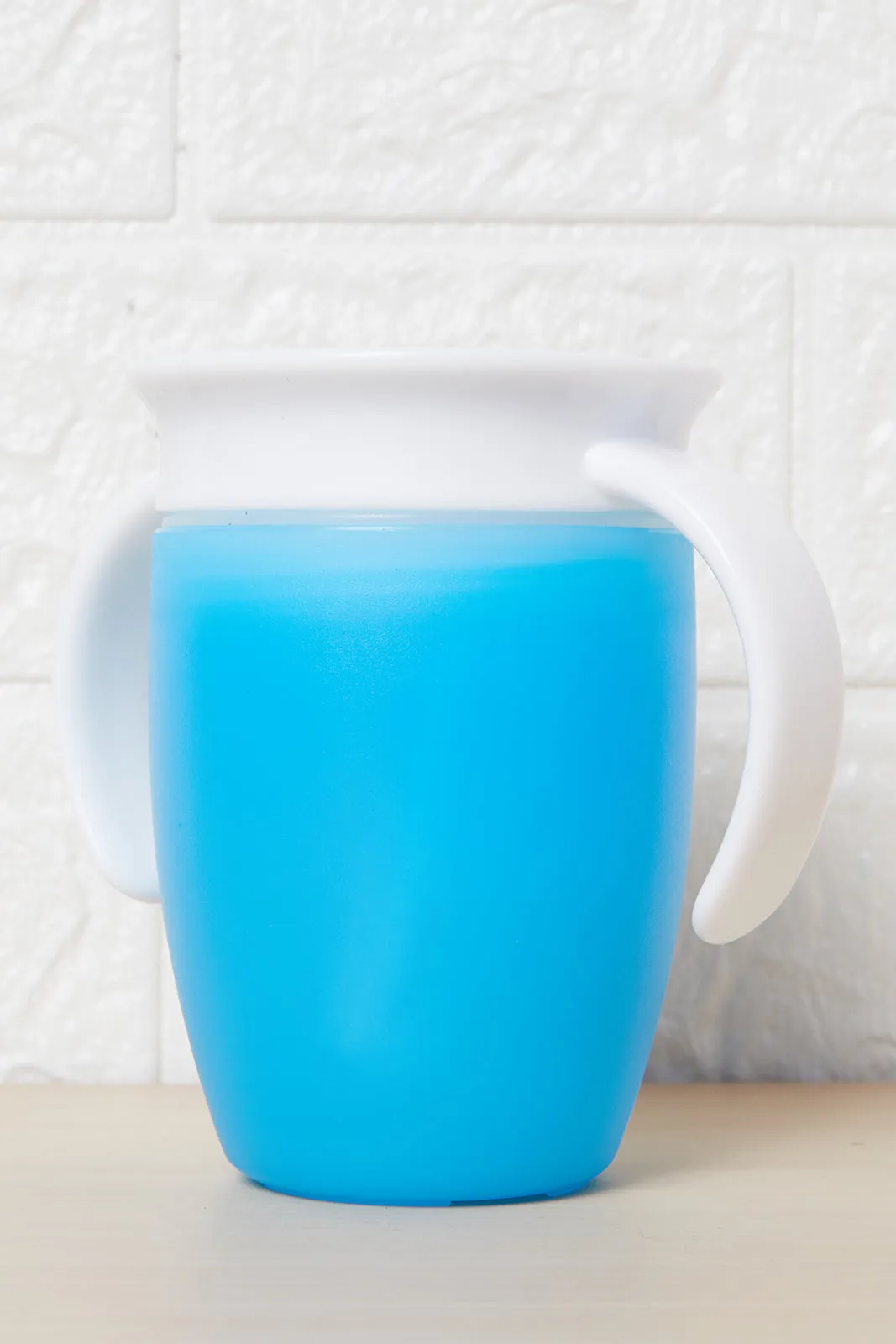 Munchkin Blue Miracle 360 Trainer Cup