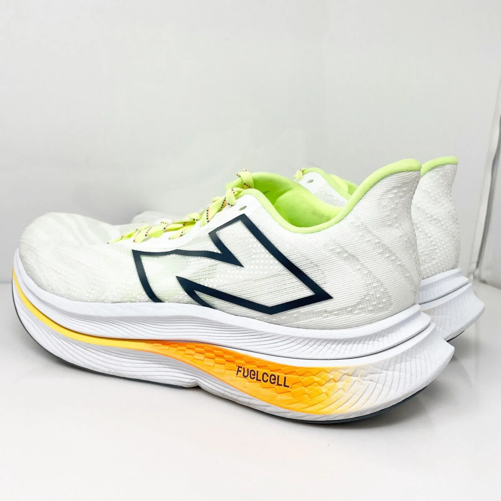 New Balance Unisex FC SC Trainer V3 White Running Shoes Sneakers M 11.5 W 13 D