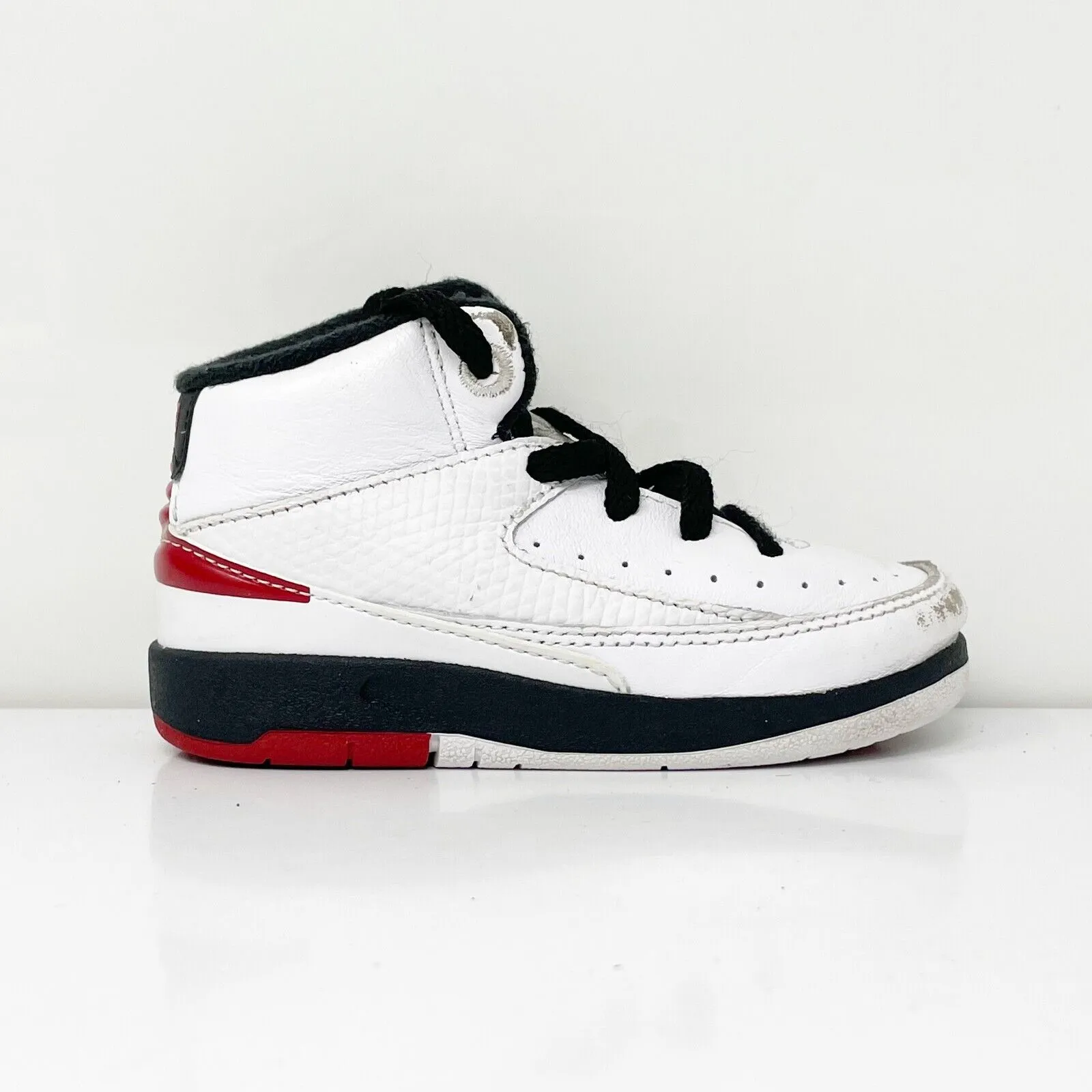 Nike Boys Air Jordan 2 DQ8563-106 White Basketball Shoes Sneakers Size 6C