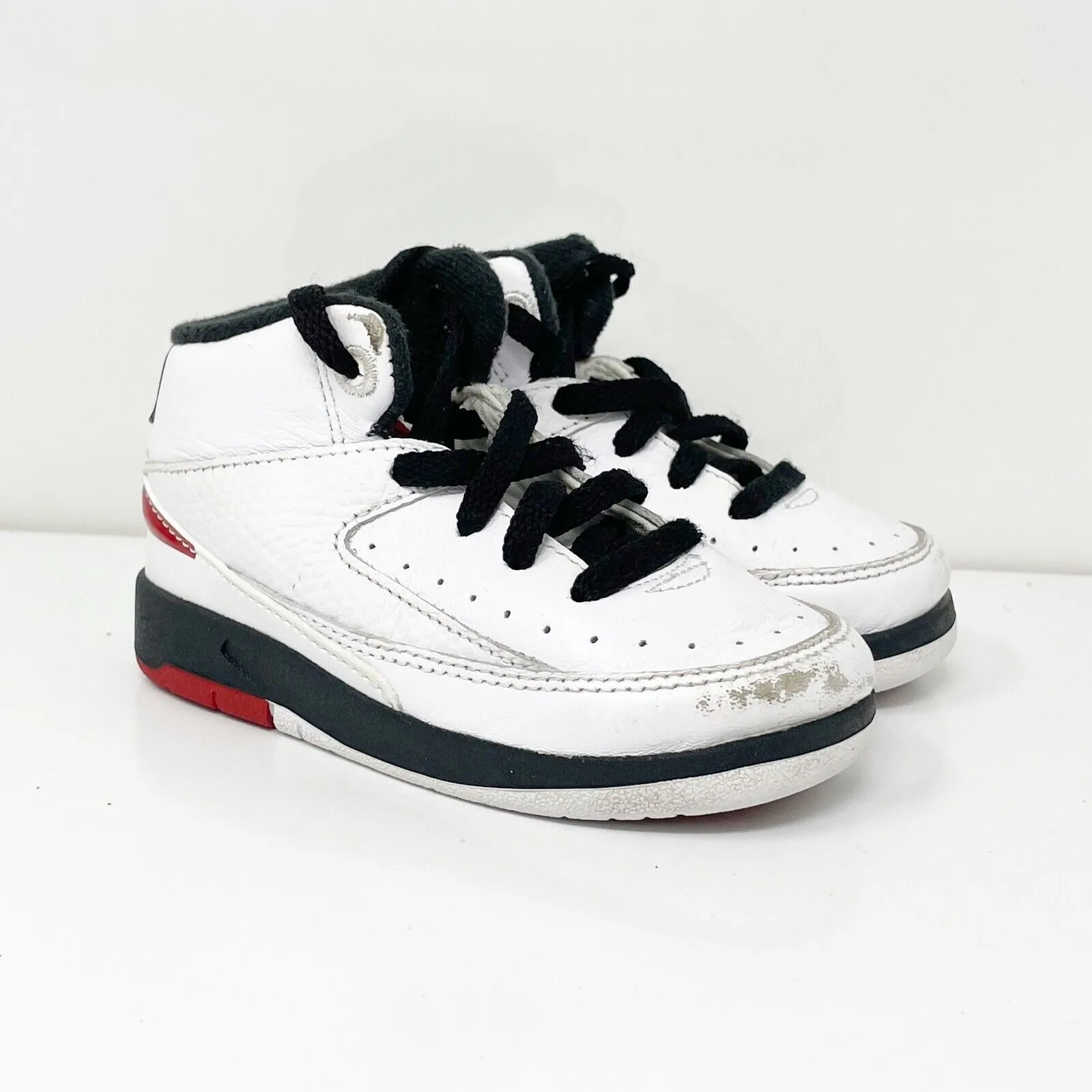 Nike Boys Air Jordan 2 DQ8563-106 White Basketball Shoes Sneakers Size 6C