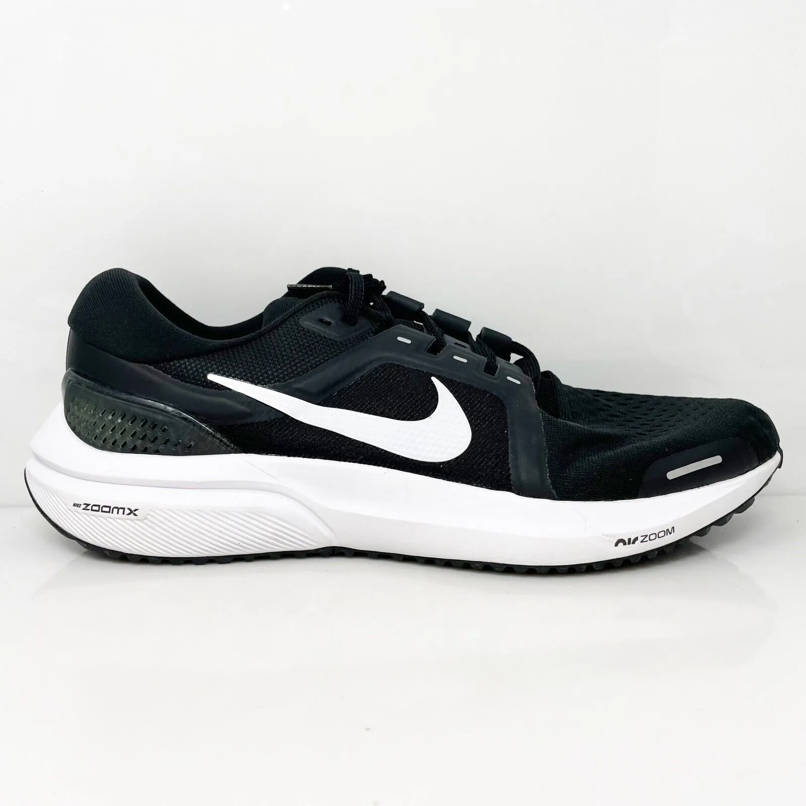 Nike Mens Air Zoom Vomero 16 DA7245-001 Black Running Shoes Sneakers Size 10.5