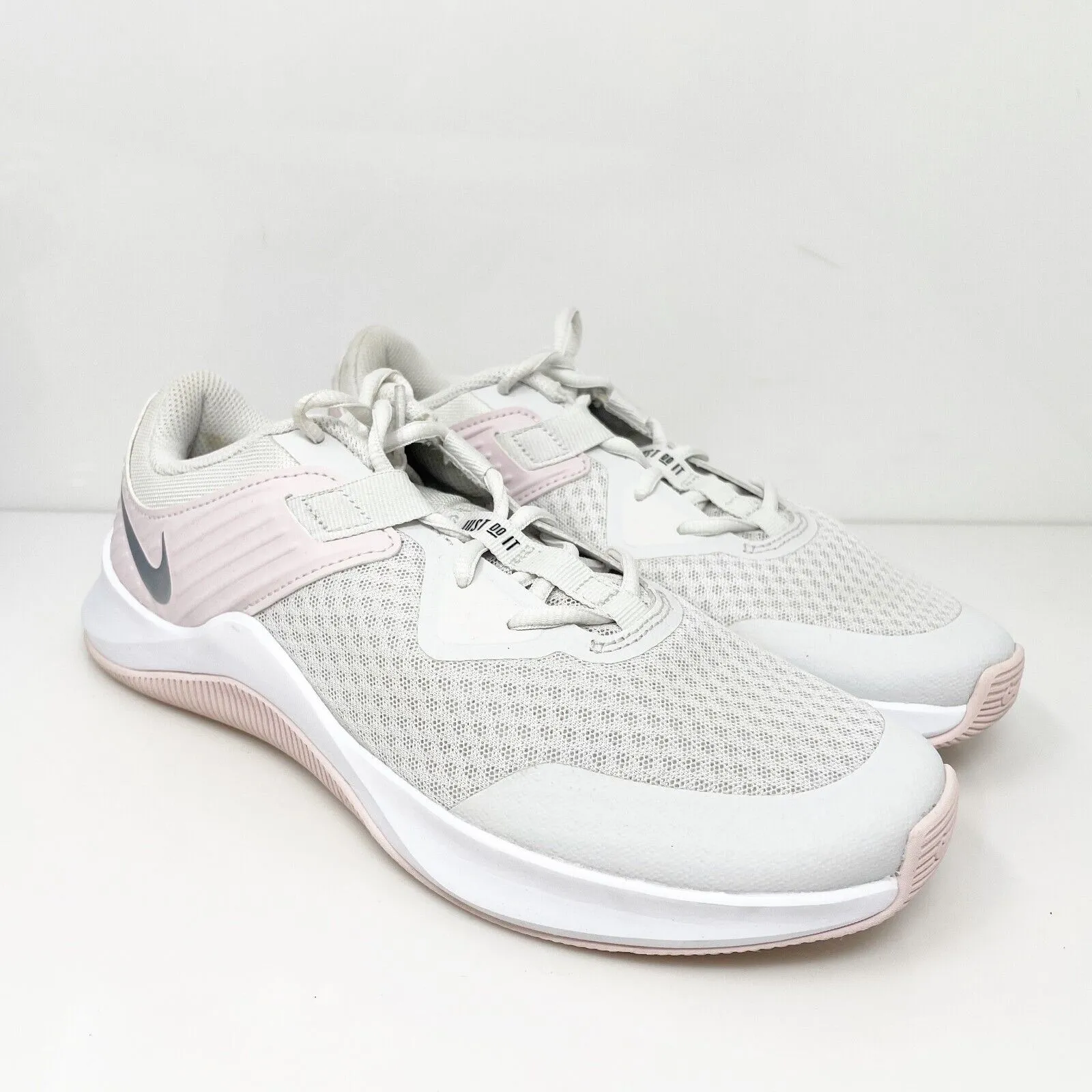 Nike Womens MC Trainer CU3584-010 Gray Running Shoes Sneakers Size 9