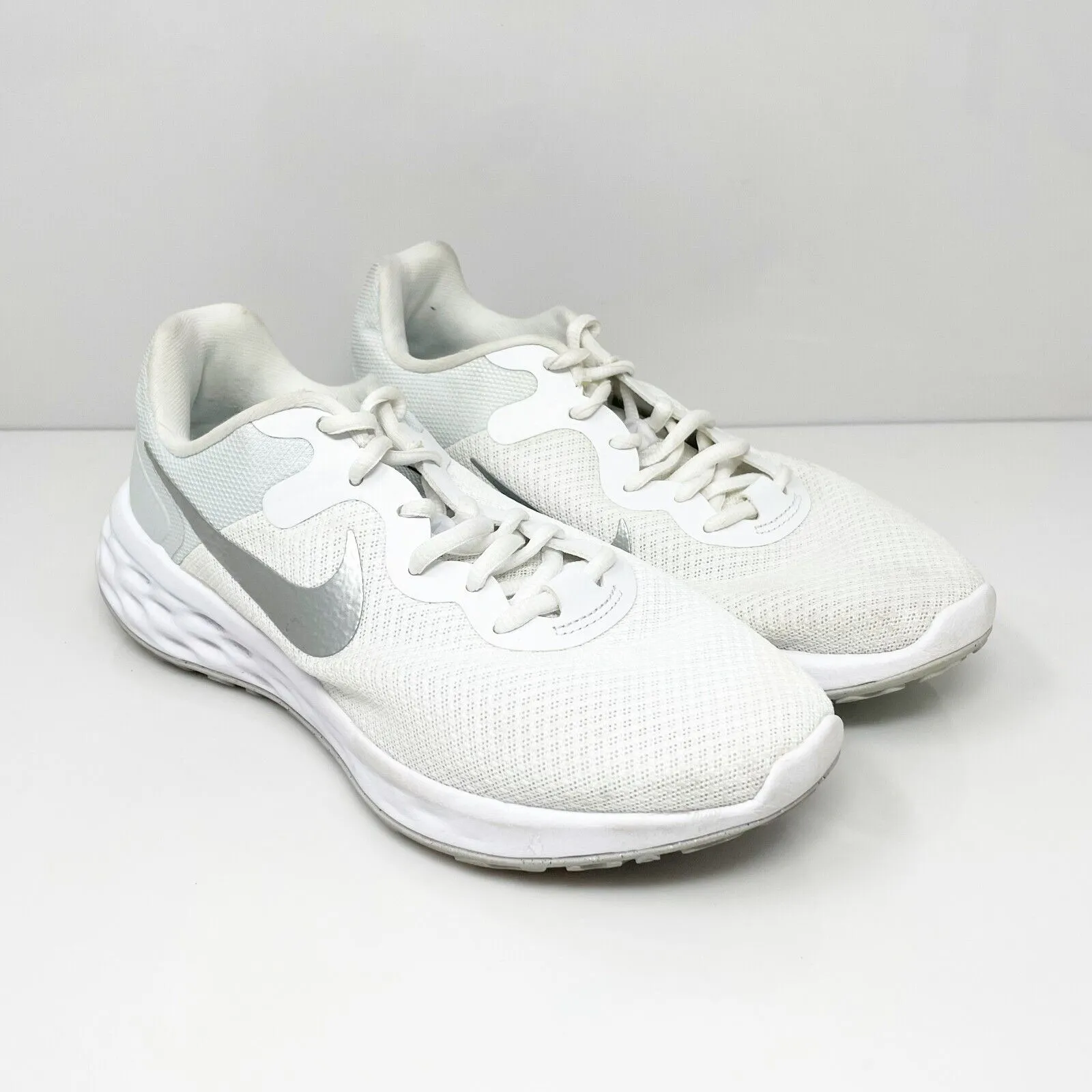 Nike Womens Revolution 6 DC3729-101 White Running Shoes Sneakers Size 8