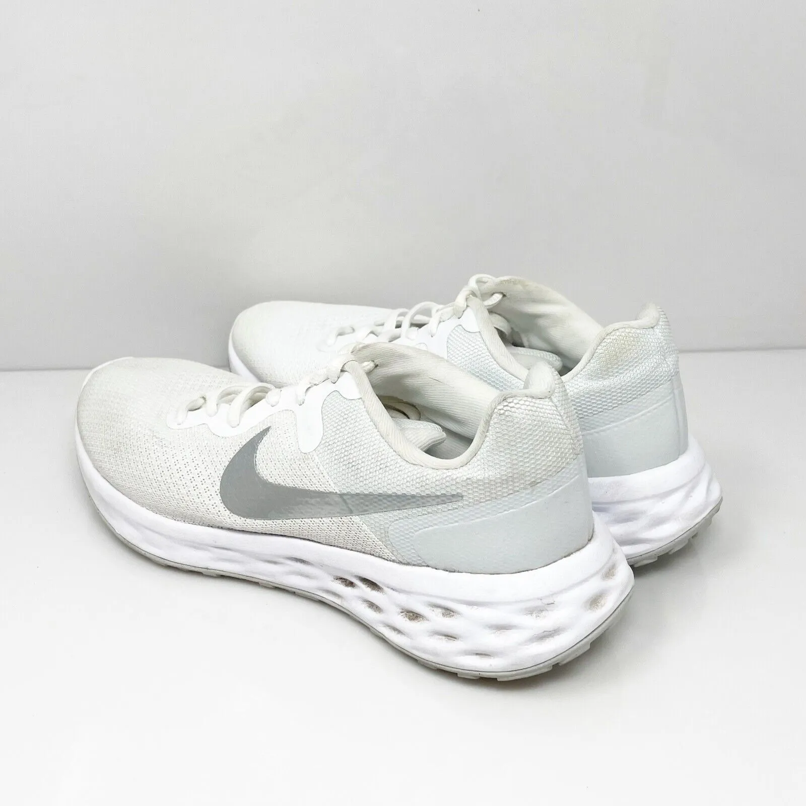 Nike Womens Revolution 6 DC3729-101 White Running Shoes Sneakers Size 8