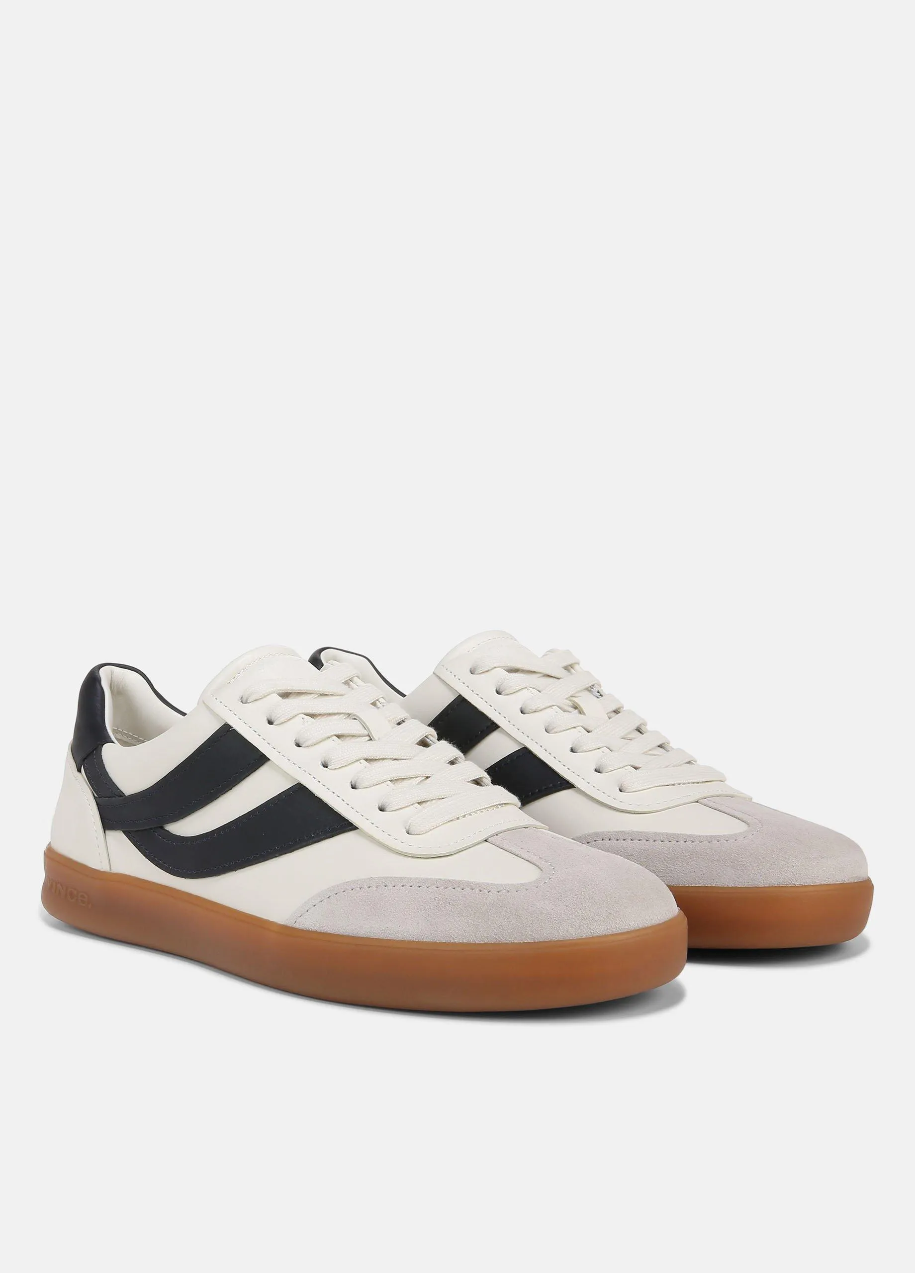 Oasis Leather Sneaker