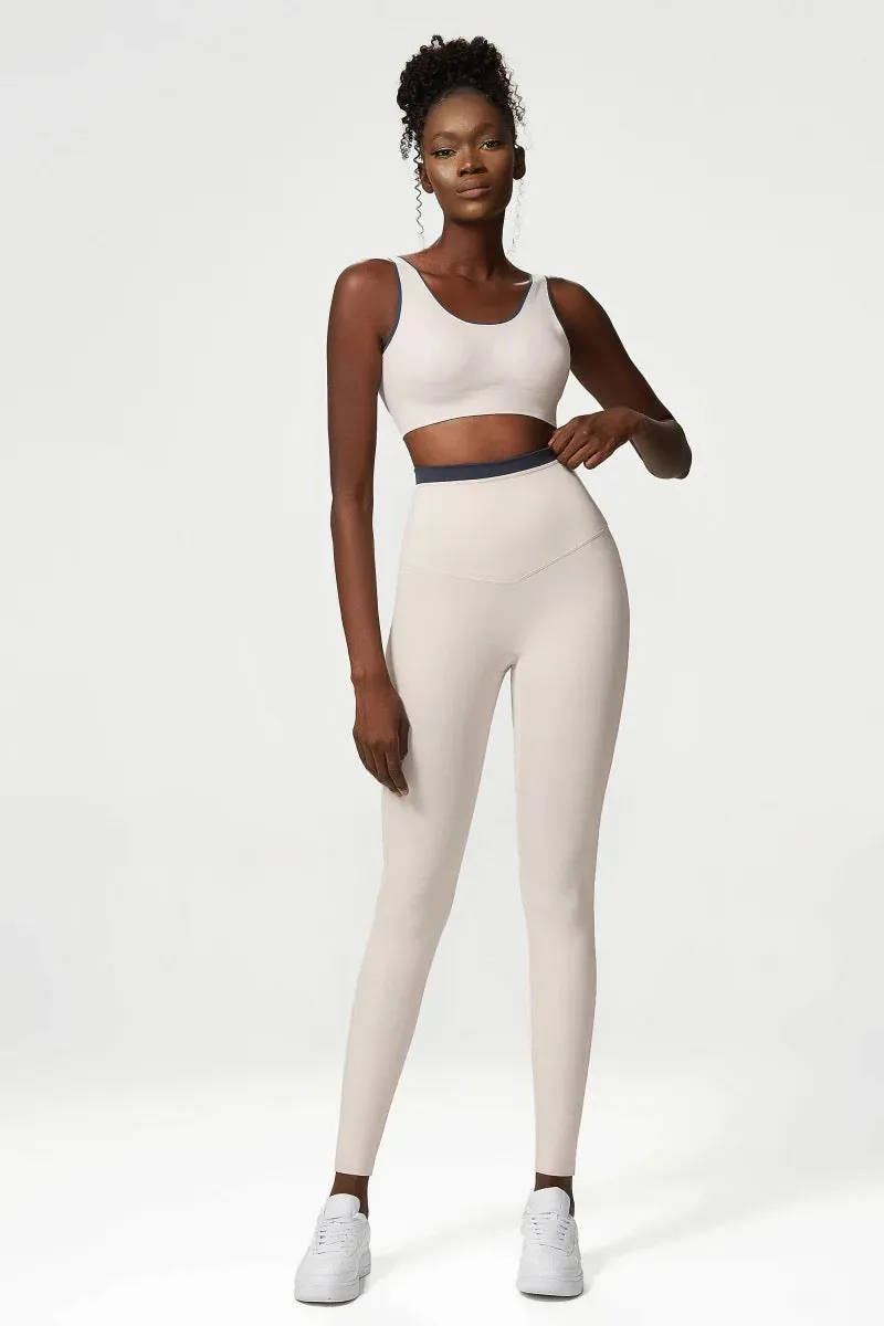 PEYTON SPORTS BRA AND LEGGINGS SET MILK WHITE