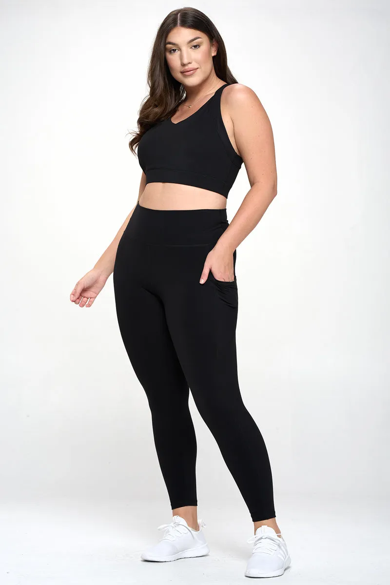 PLUS SIZE SUPER SOFT Sport Bra and Leggings Active Set with Pockets