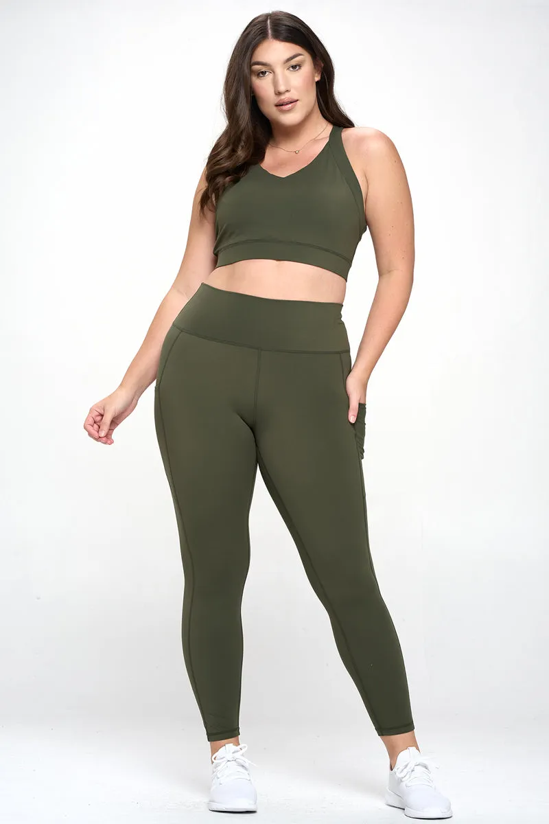 PLUS SIZE SUPER SOFT Sport Bra and Leggings Active Set with Pockets