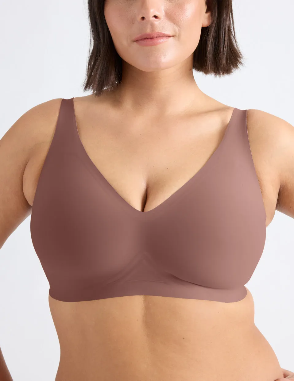 Revolution V-Neck Bra