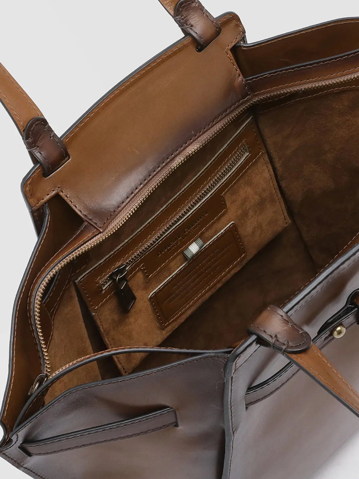 SADDLE 02 - Brown Leather Shoulder Bag