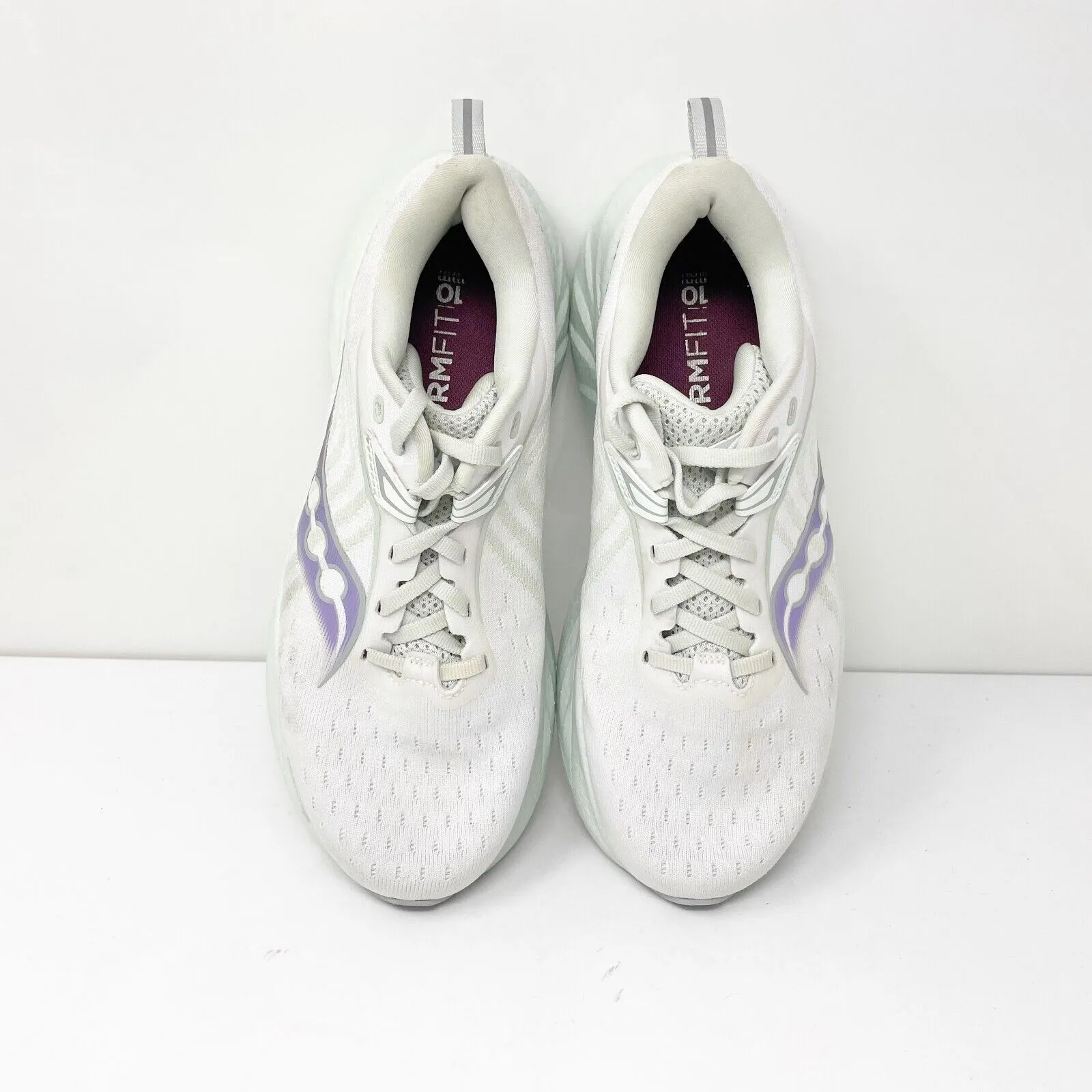 Saucony Womens Triumph 22 S10964-245 White Running Shoes Sneakers Size 8.5