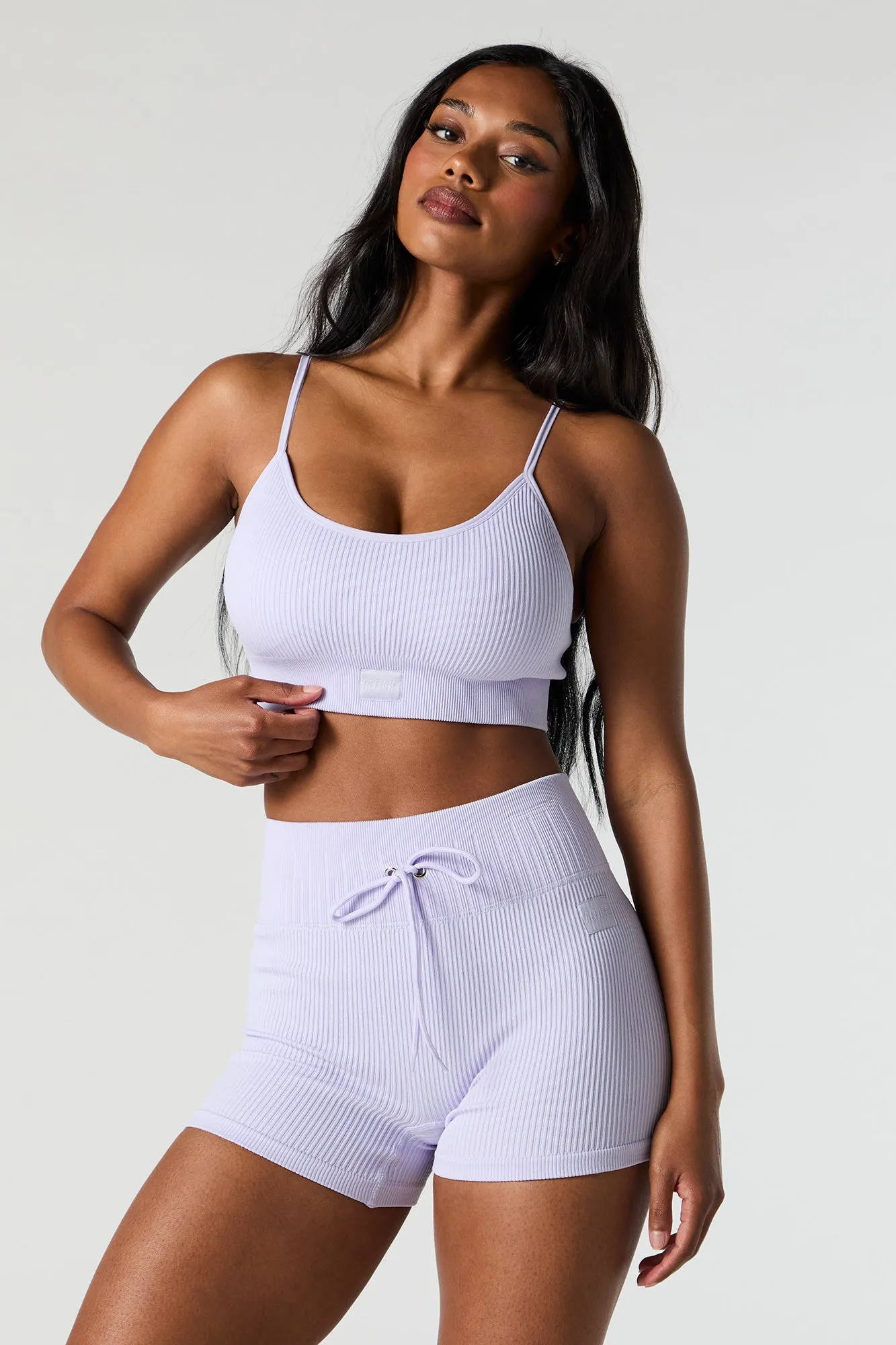 Seamless Ribbed Scoop Neck Sports Bra