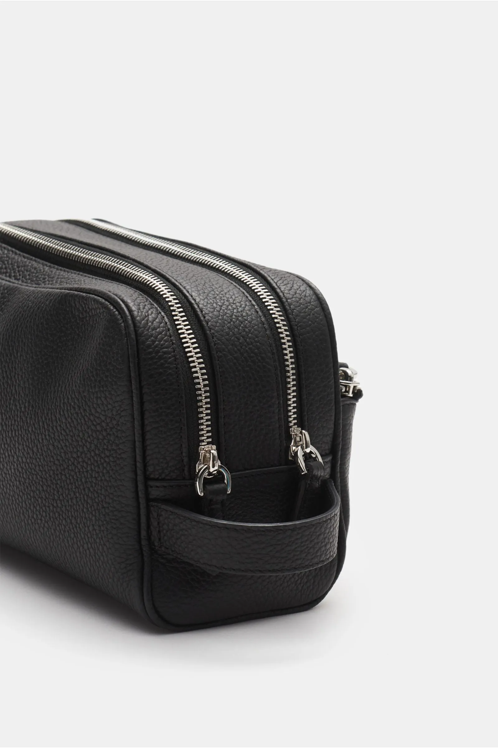 SERAPIAN Toiletry bag black