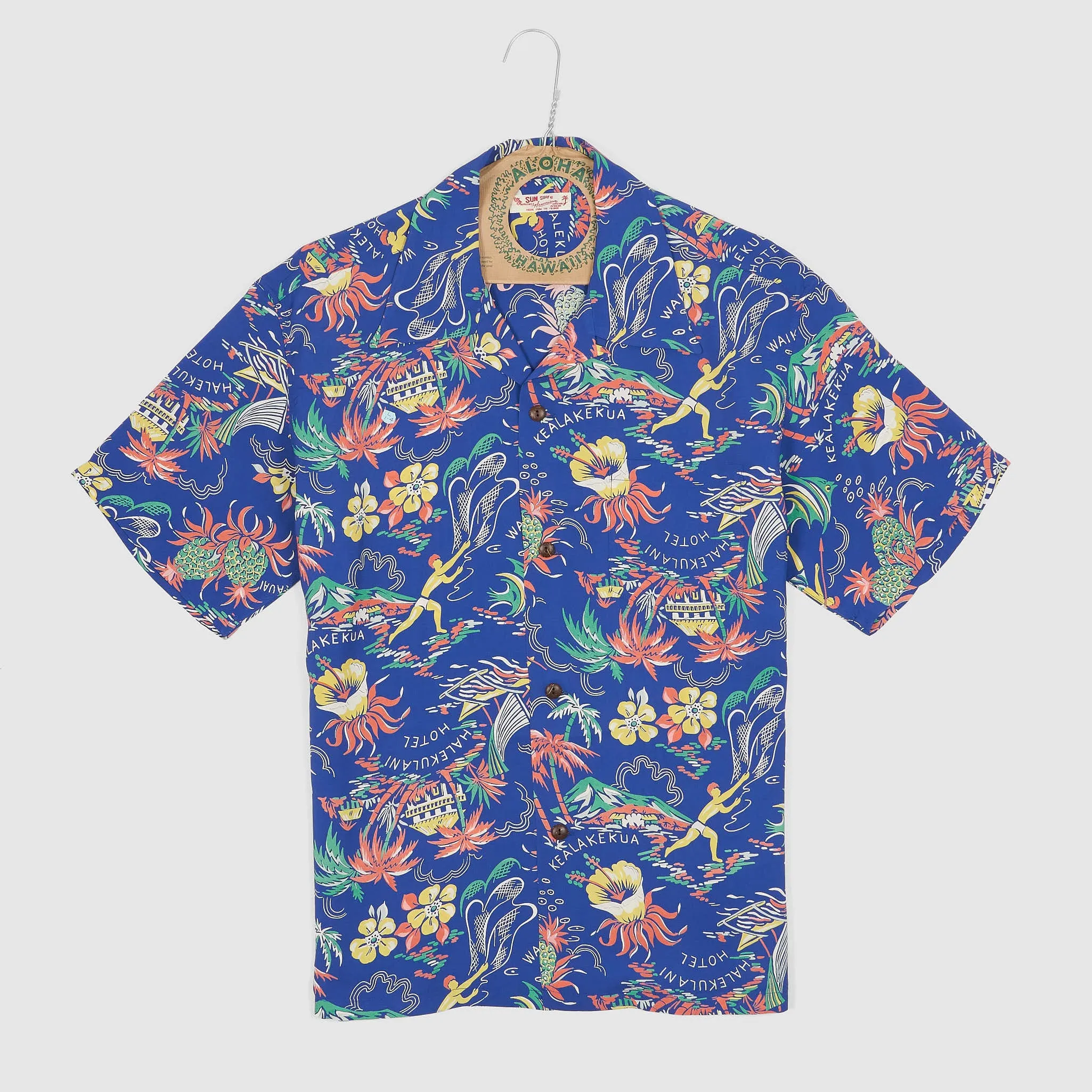 Sun Surf Rayon «Halekulani Hotel» Hawaiian Shirt