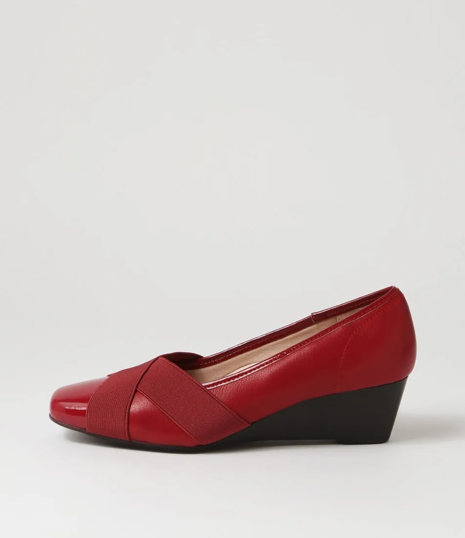 SUPERSOFT Sandford Pinot Leather Comfort Wedges