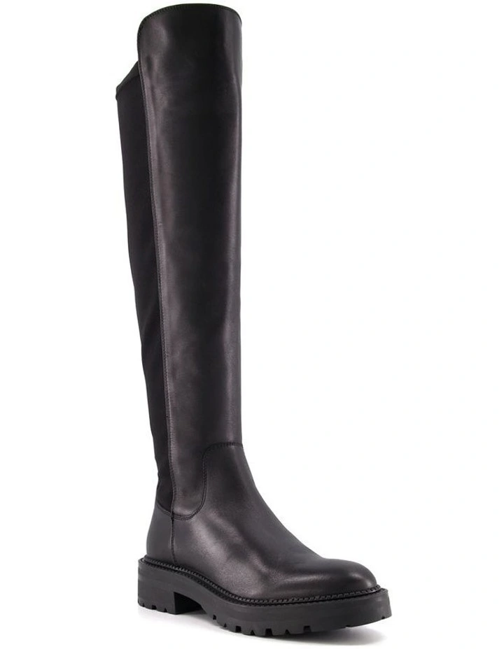 Tella Boots in Black