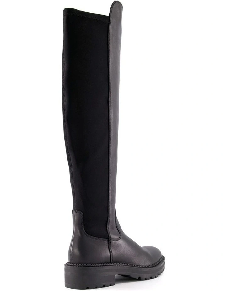 Tella Boots in Black