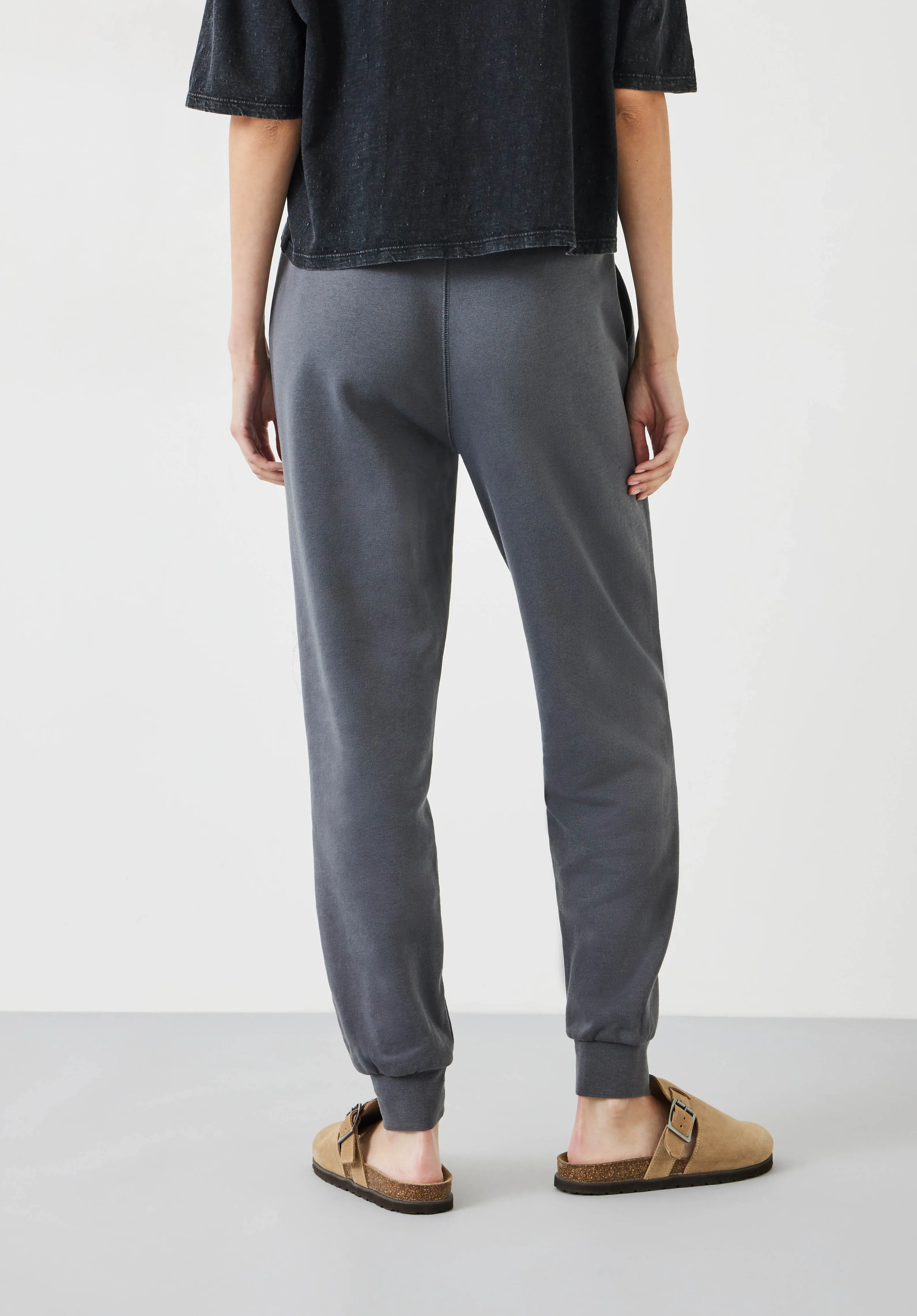 Slim Joggers