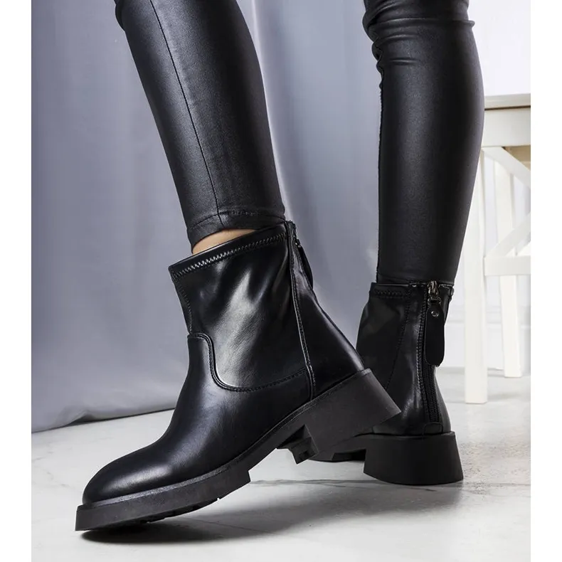 Classic black Victoire boots