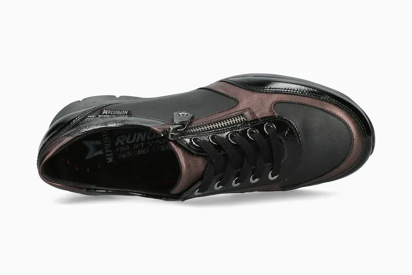  Ylona Zipper Sneaker in Black Vernis  